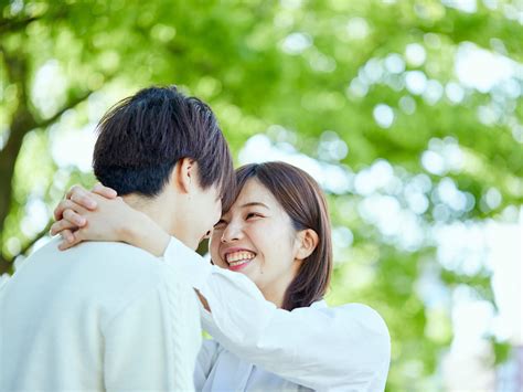 キスをたくさんしてくる男性|キスが多い彼氏の心理や特徴、長続きする秘訣を解説。